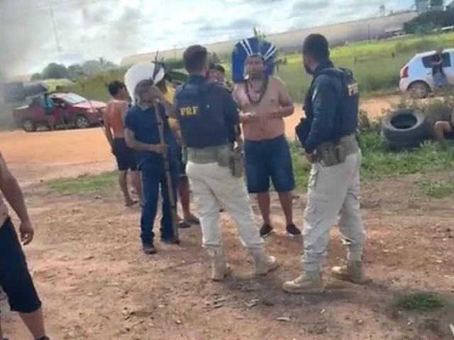 Protesto indígena na BR-163 cobra indenizações e obras de infraestrutura no Nortão