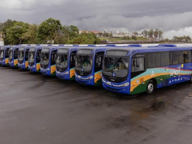 Prefeitura de Sinop entrega 20 ônibus novos e tecnológicos para o transporte público coletivo nesta sexta-feira (17)