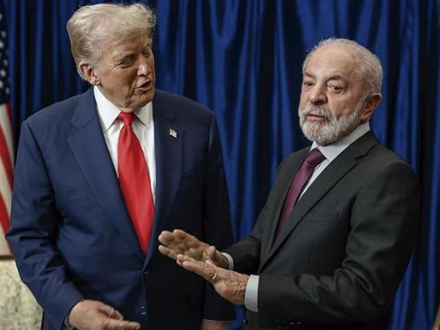 Lula condena ataque contra Trump e classifica violência política como afronta à democracia