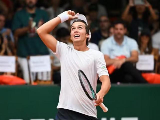 Tenista cuiabano embarca para turnê na Europa após título e vaga em Roland Garros juvenil