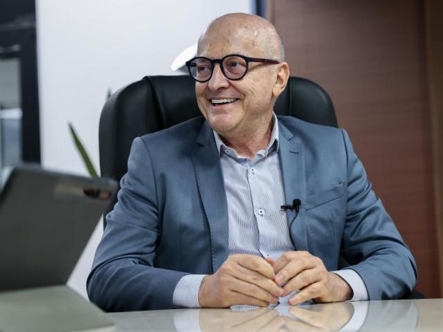 Governador sanciona lei para diminuir custo do diesel em MT