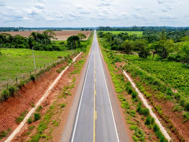 Sinfra protocola informações sobre contratos da MT-170 no MP, TCE e CGE