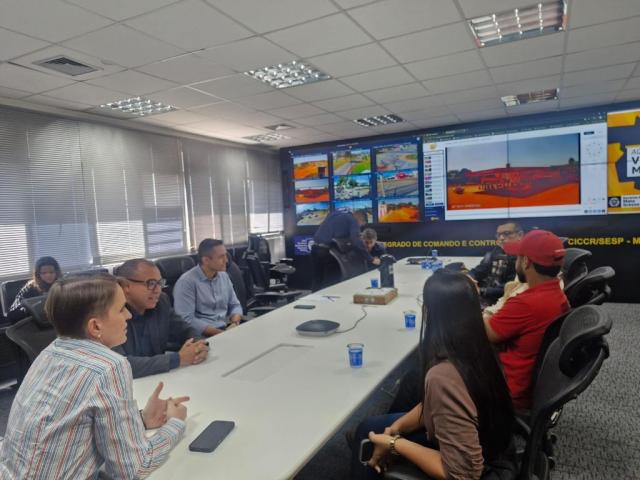Sesp entrega mais 66 câmeras do Vigia Mais e envia equipes do Bope para Cáceres