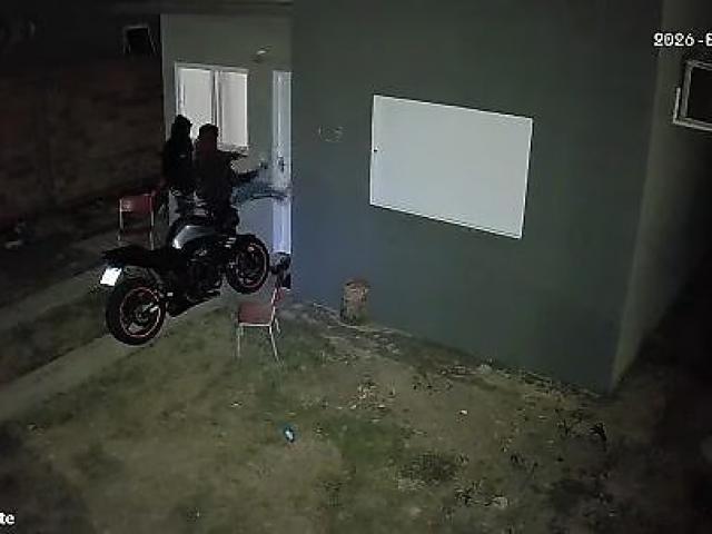 Bandido invade casa em Alta Floresta e é recebido a tiros por morador; veja vídeo 
