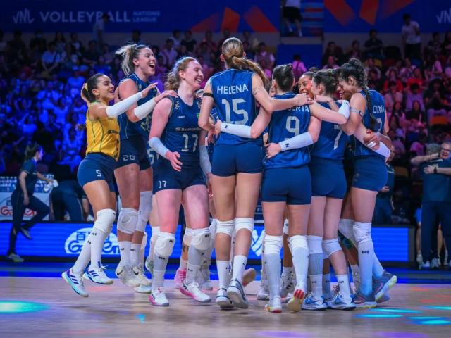VNL: Brasil derrota a Itália em jogão e garante vaga na final