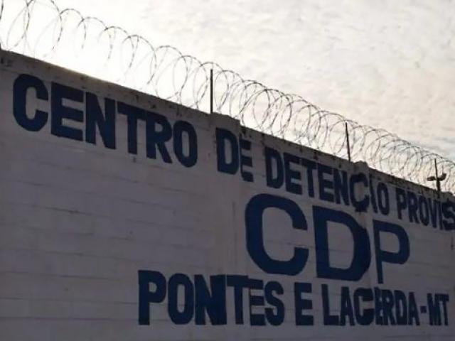 Policial penal é condenado a 23 anos por esquema de entrada de drogas e celulares em presídio