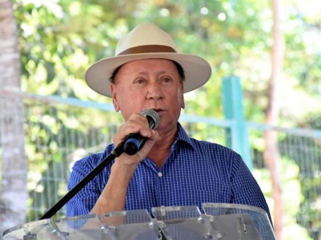 Dorner recorre, mas TCE mantém suspensa licitação de R$ 42,6 milhões da merenda escolar em Sinop
