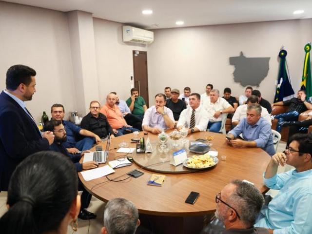 Prefeito Chico Gamba participa de assembleia da AMM que fortalece representação dos municípios