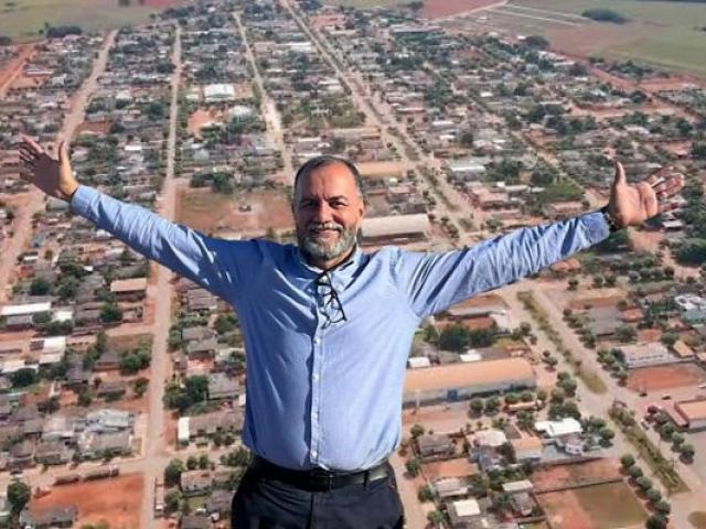 Justiça condena ex-prefeito por usar caminhonete da Prefeitura para viajar e pescar no Carnaval