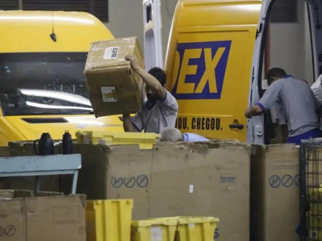 Correios começam a entregar no Brasil compras feitas em lojas do Paraguai