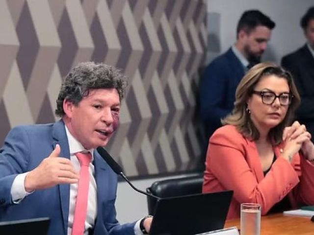 Senado aprova fim da 'taxa das blusinhas'; texto segue para sanção presidencial