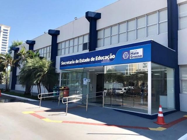 Seduc vai chamar todo o cadastro reserva de 2.225 professores convocados em concurso