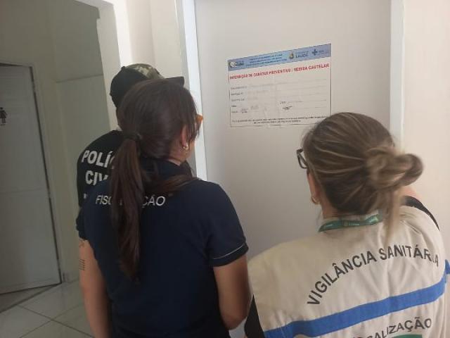 Farmacêutica é investigada por fazer cirurgia para reduzir lábios vaginais em pacientes no Jardim Itália em Cuiabá