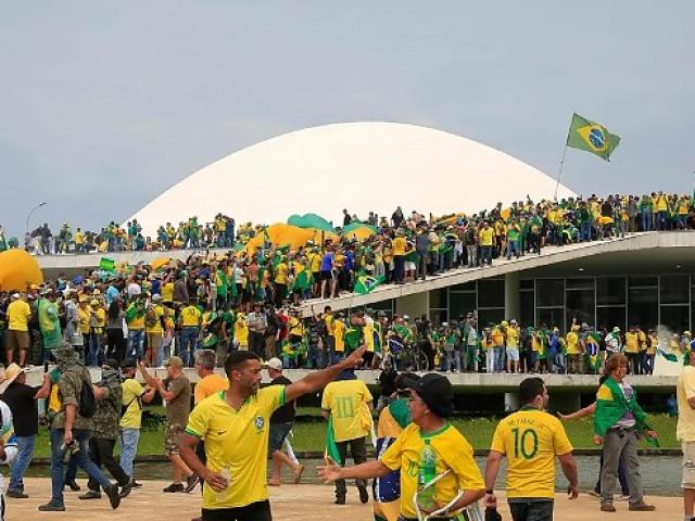 Moraes mantém prisão domiciliar de mato-grossense condenada a 14 anos