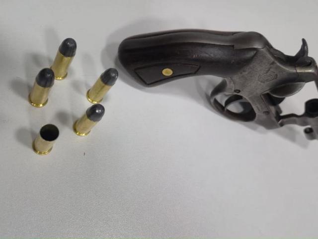 Polícia Militar prende homem que atirou contra filha adolescente em Novo Mundo