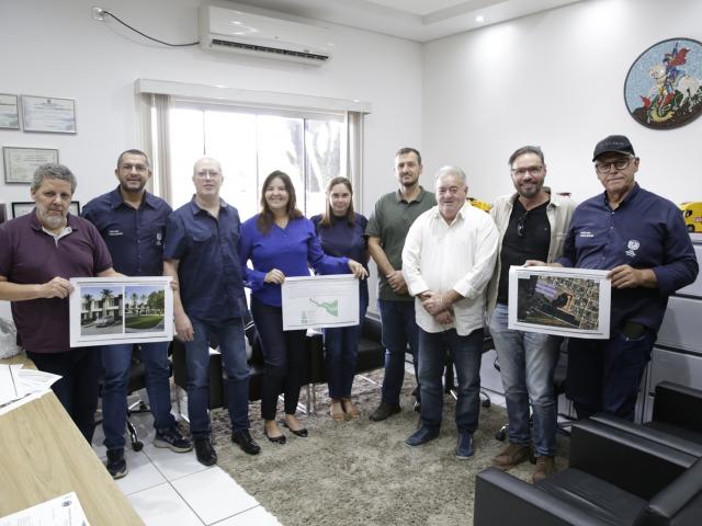 Empresários apresentam projeto de condomínio fechado para a Câmara