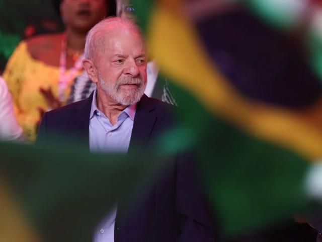 Comissão da Câmara aprova moção de repúdio a Lula