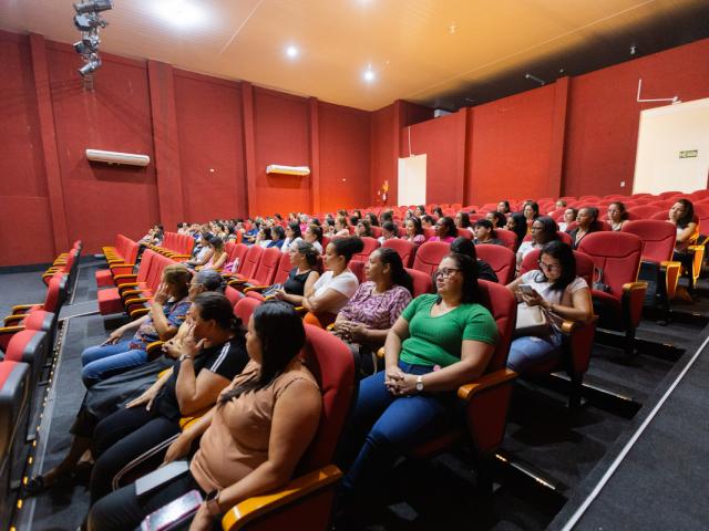 Prefeitura promove evento sobre saúde e bem-estar das servidoras municipais