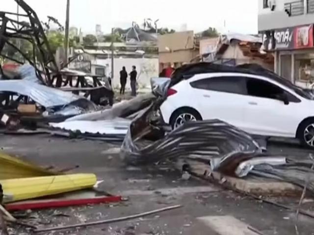 ‘Só vi quando a casa desabou em cima de mim’: vítima relata tornado no Paraná