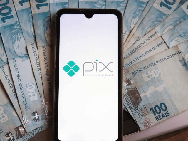 Golpes via Pix somam 28 milhões de casos em menos de um ano