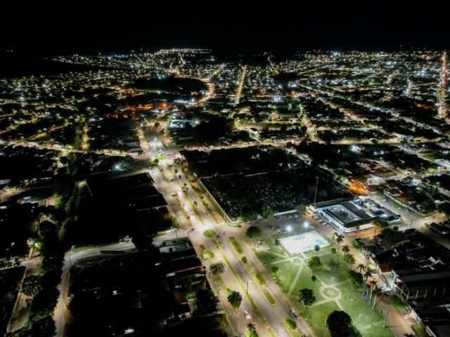 Programa MT Iluminado investiu R$ 179 mi e instalou 339 mil luminárias de LED