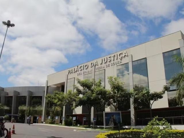 Bônus de Natal: sindicato denuncia pagamento extra de R$ 28,4 milhões a juízes e desembargadores de MT