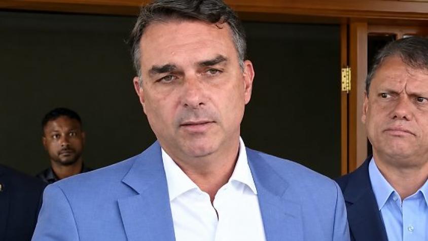 Flávio defende jornada flexível com trabalhador no comando e acusa Lula de oportunismo: “Em quatro anos de governo, não fez”